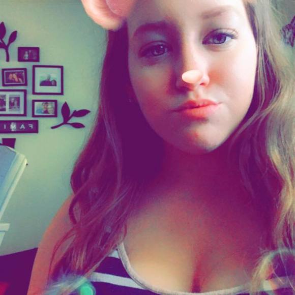 Meet your Posher, Rubi - Picture 1 of 1